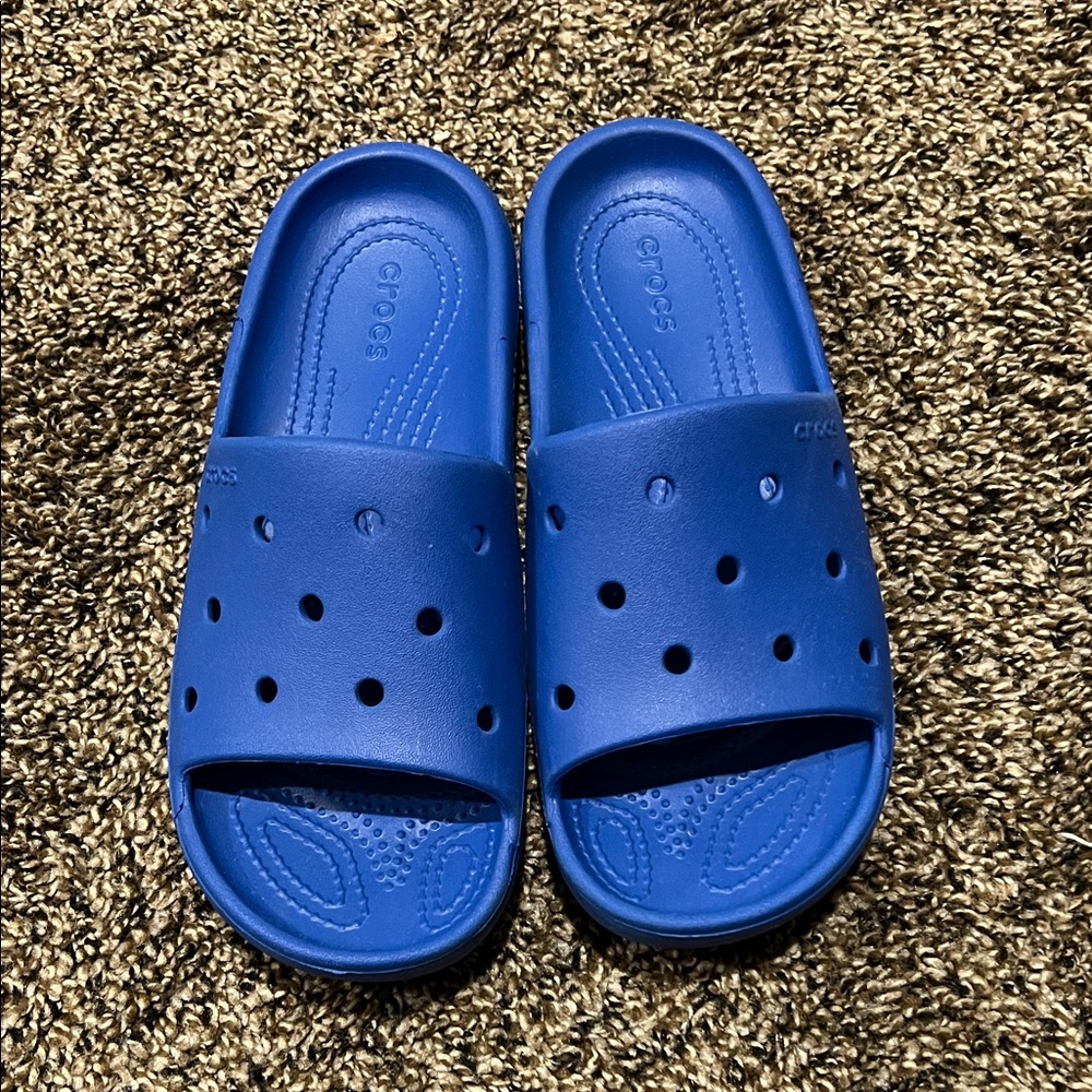 CROCS Classic Blue Slide Sandals